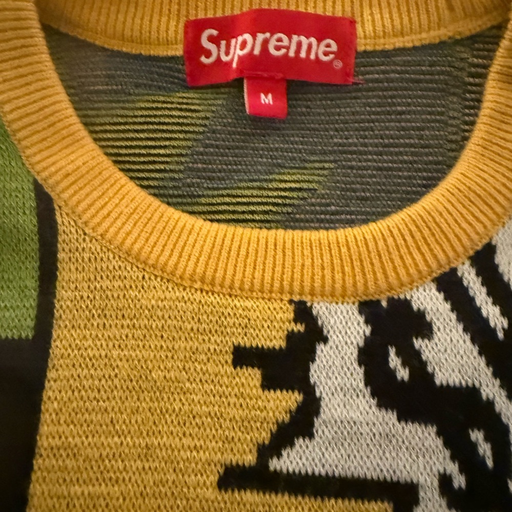 Supreme Multicolor Graphic Sweater - Picture 4 of 4